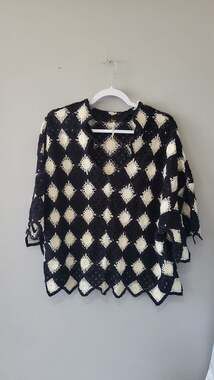 Free People Sunburst Crochet Diamond Top Black White Size M/L